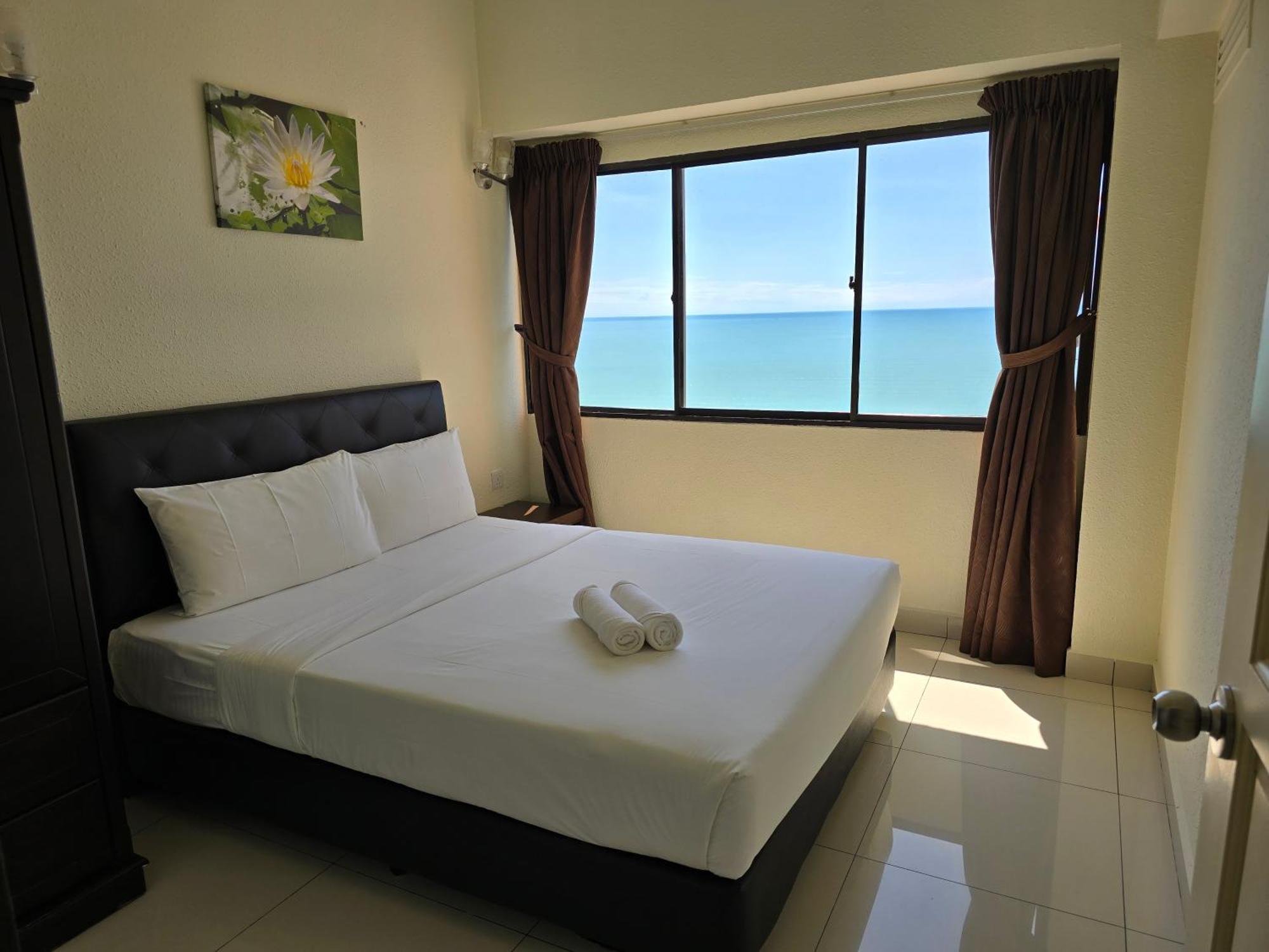 Green Ocean Seaview Apartment บาตูเฟอริงกี ภายนอก รูปภาพ